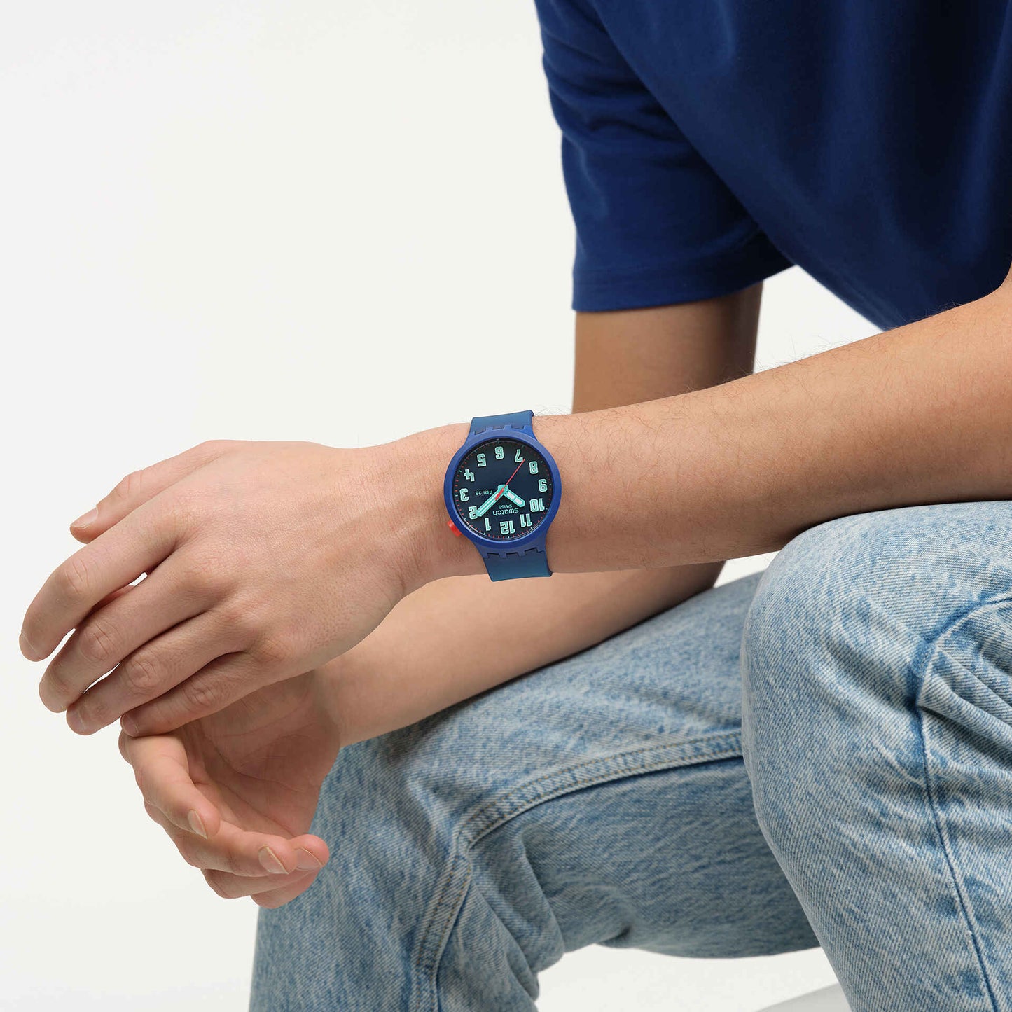 ESSENTIALLY BOLD - SWATCH